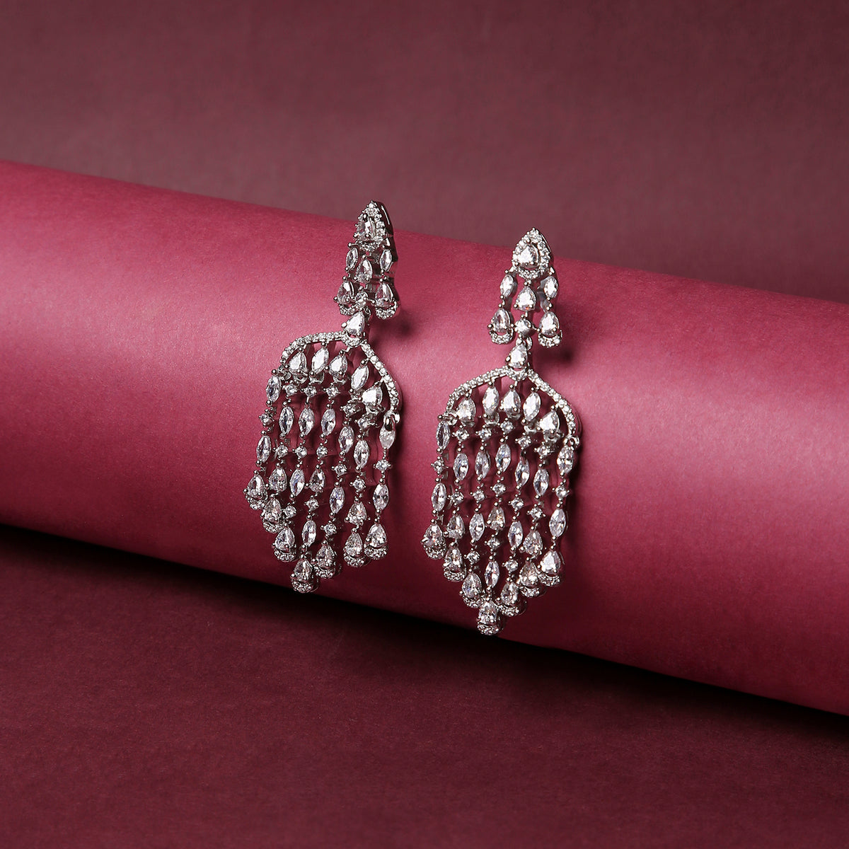 Liner Danglers