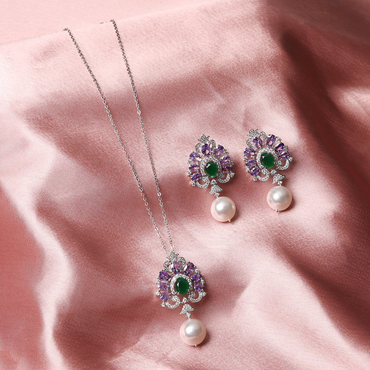 Victorian Drop Set - Lavender with Green