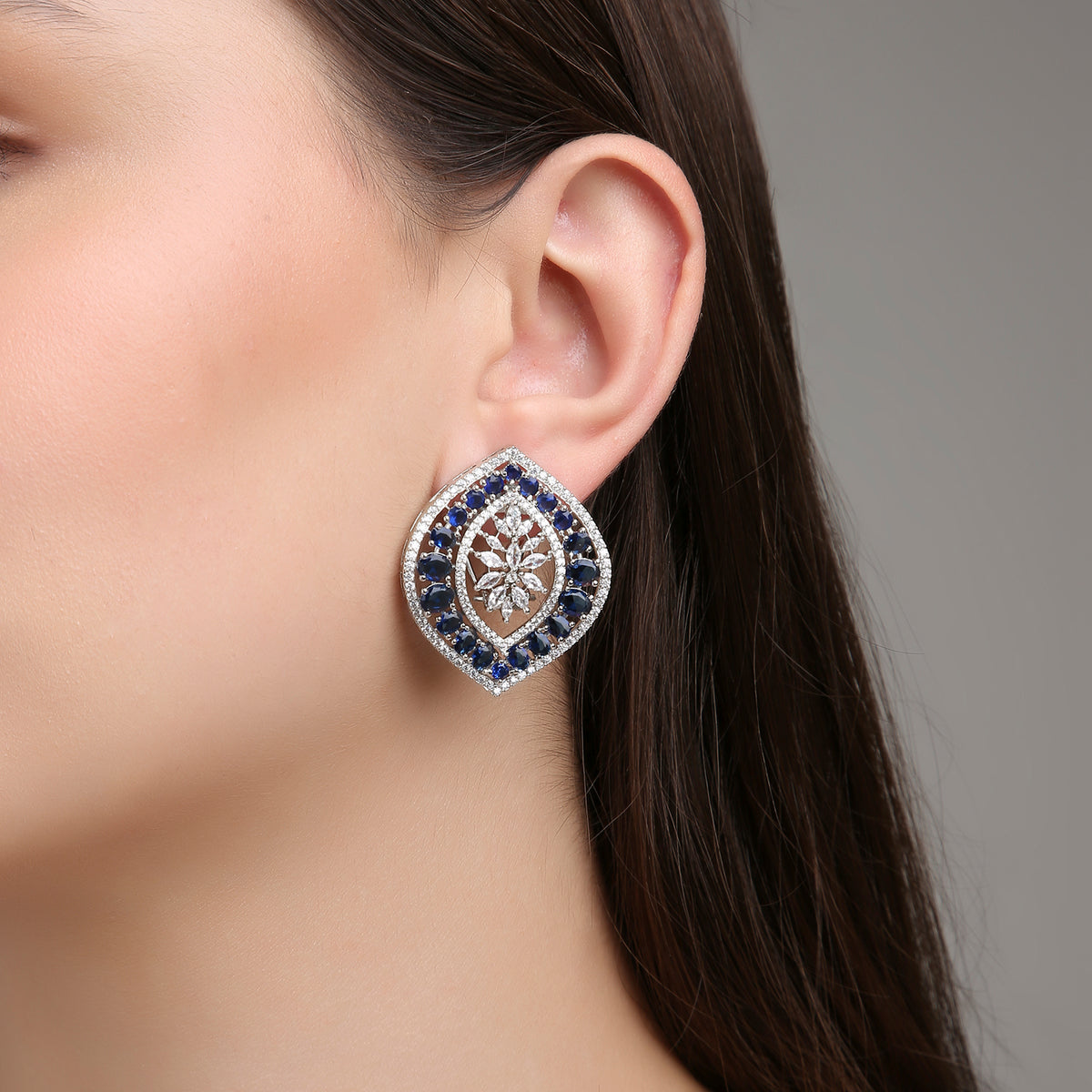 3D Paan Studs - Blue Sapphire
