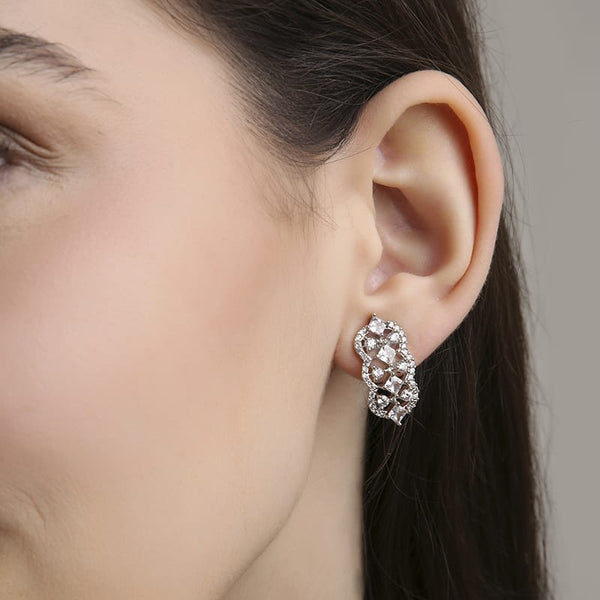 Scallop Studs