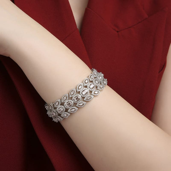 Radiant Marquise Halo Bracelet